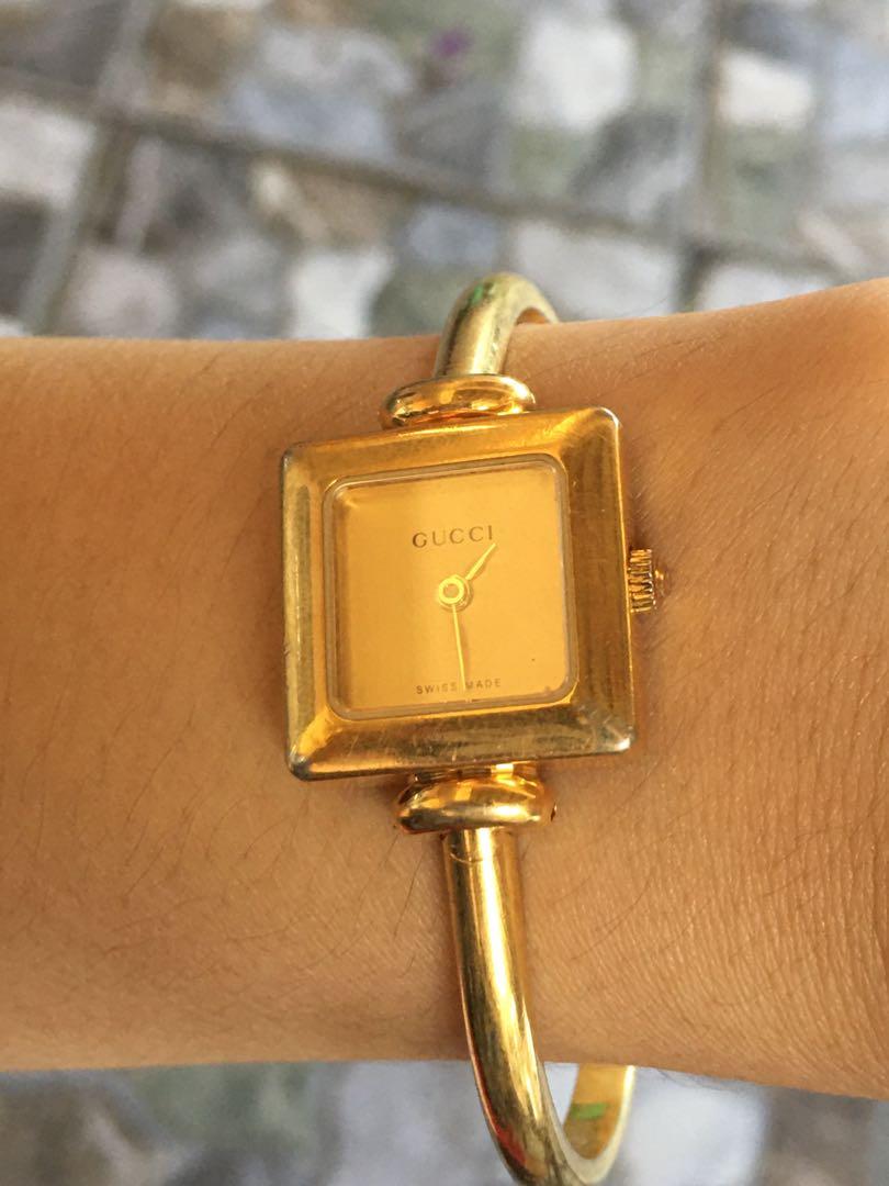 Vintage gucci watch, Watches on Carousell