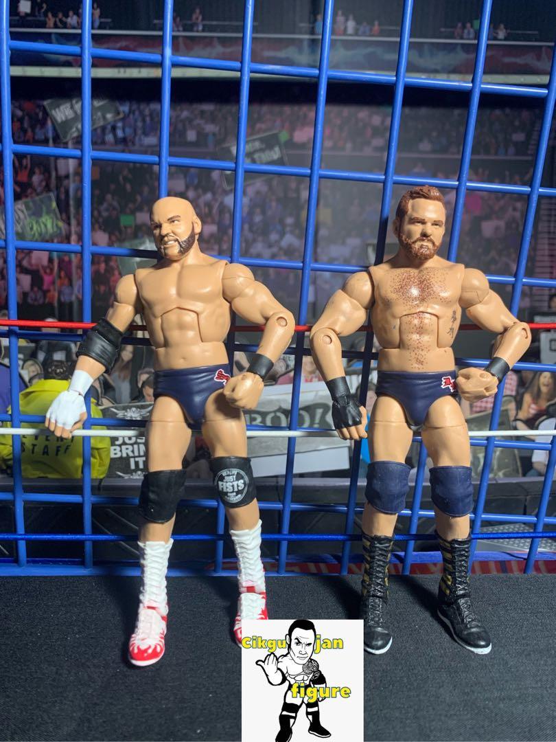 WWE ELITES TAG TEAM, Hobbies & Toys, Collectibles & Memorabilia, Fan