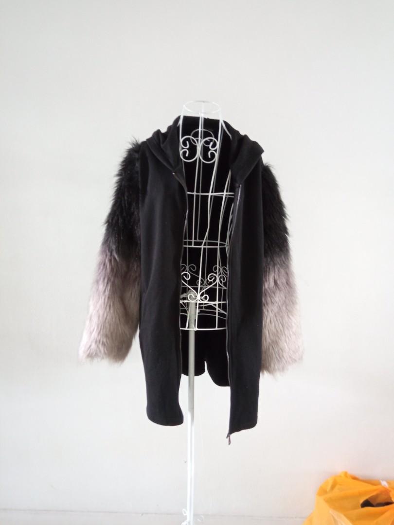 Zara fluffy hoodie hot sale