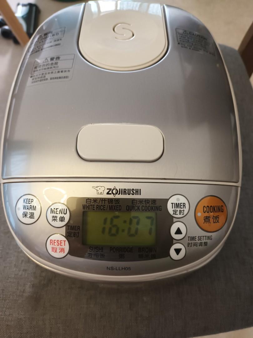 Zojirushi Rice cooker 3cups with Japanese clay pot, TV & Home Appliances, Kitchen Appliances