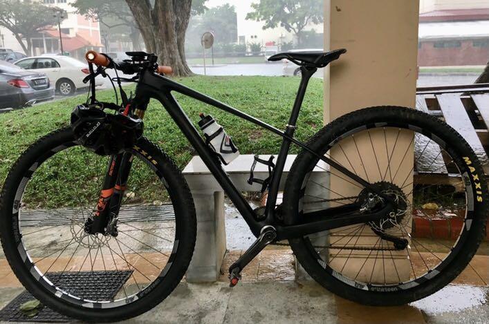 29er bike carbon frame only( non boost 