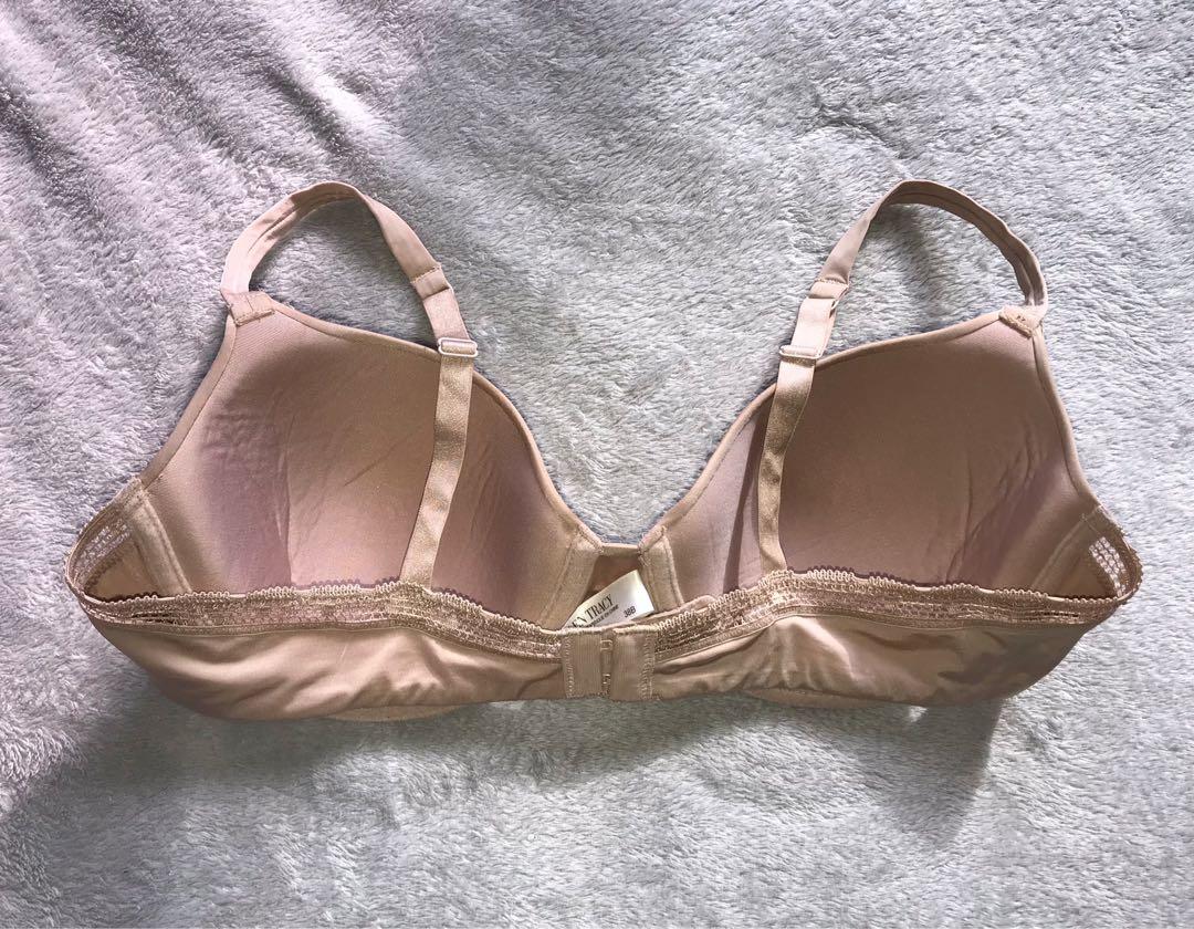 38B Ellen Tracy T-shirt Bra, Women's Fashion, Undergarments & Loungewear on  Carousell