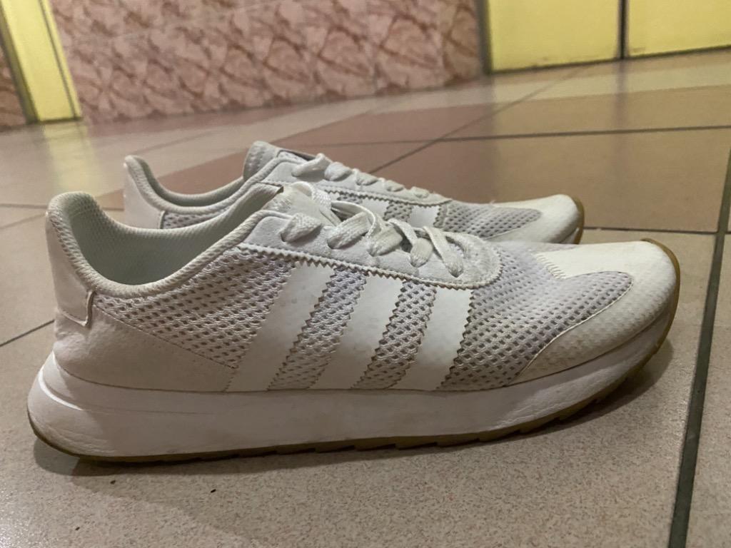 Adidas original hotsell flashback