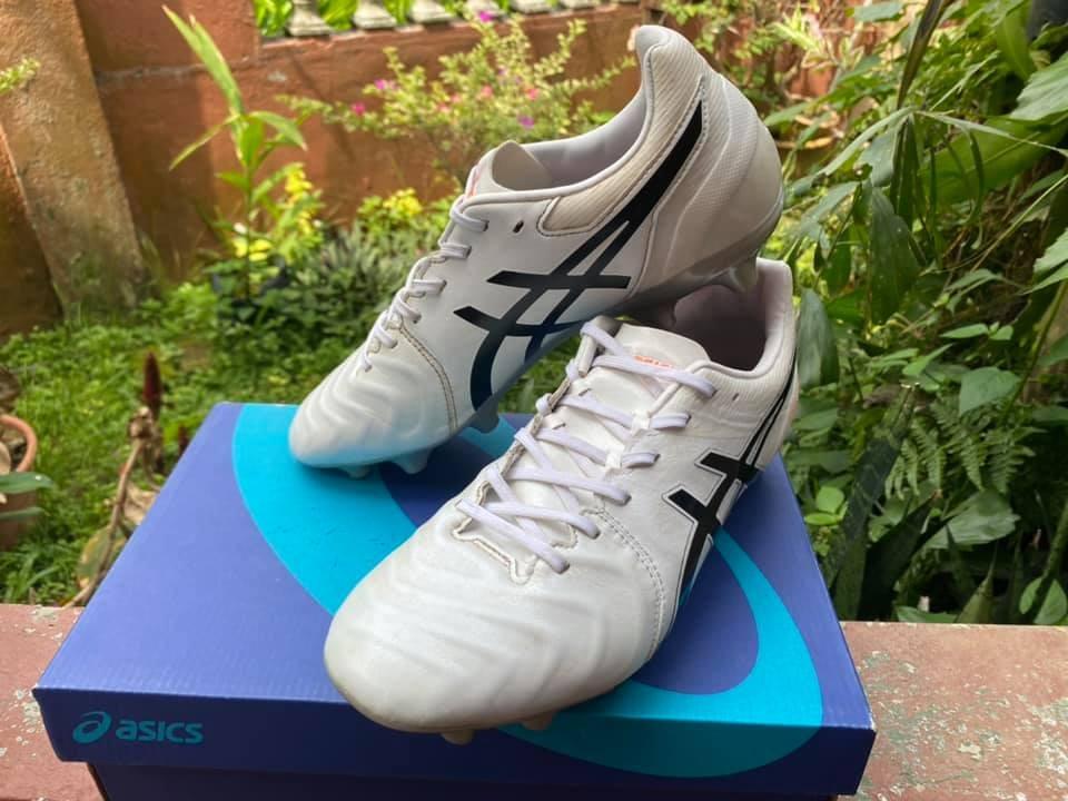 ASiCS DS LiGHT WiDE 7.5UK 26.5CM, Men's Fashion, Footwear, Boots