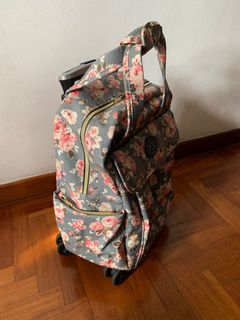 (Category: ) located in . Submitted by lousueun (Listing ID 1117310490, Image 1). Description: .