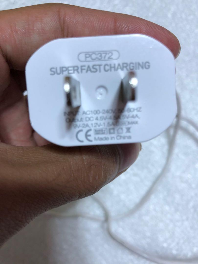 BAVIN SUPER FAST CHARGING CHARGER (Category: Chargers) located in Baguio. Submitted by aceshopp.ph (Listing ID 1117292292, Image 2). Description: Excellent condition No issues Super fast charging BAVIN CHARGER (high quality).