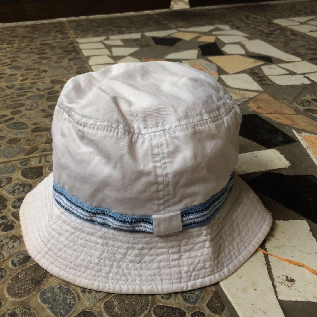 Bucket Hat beanpole, Fesyen Pria 
