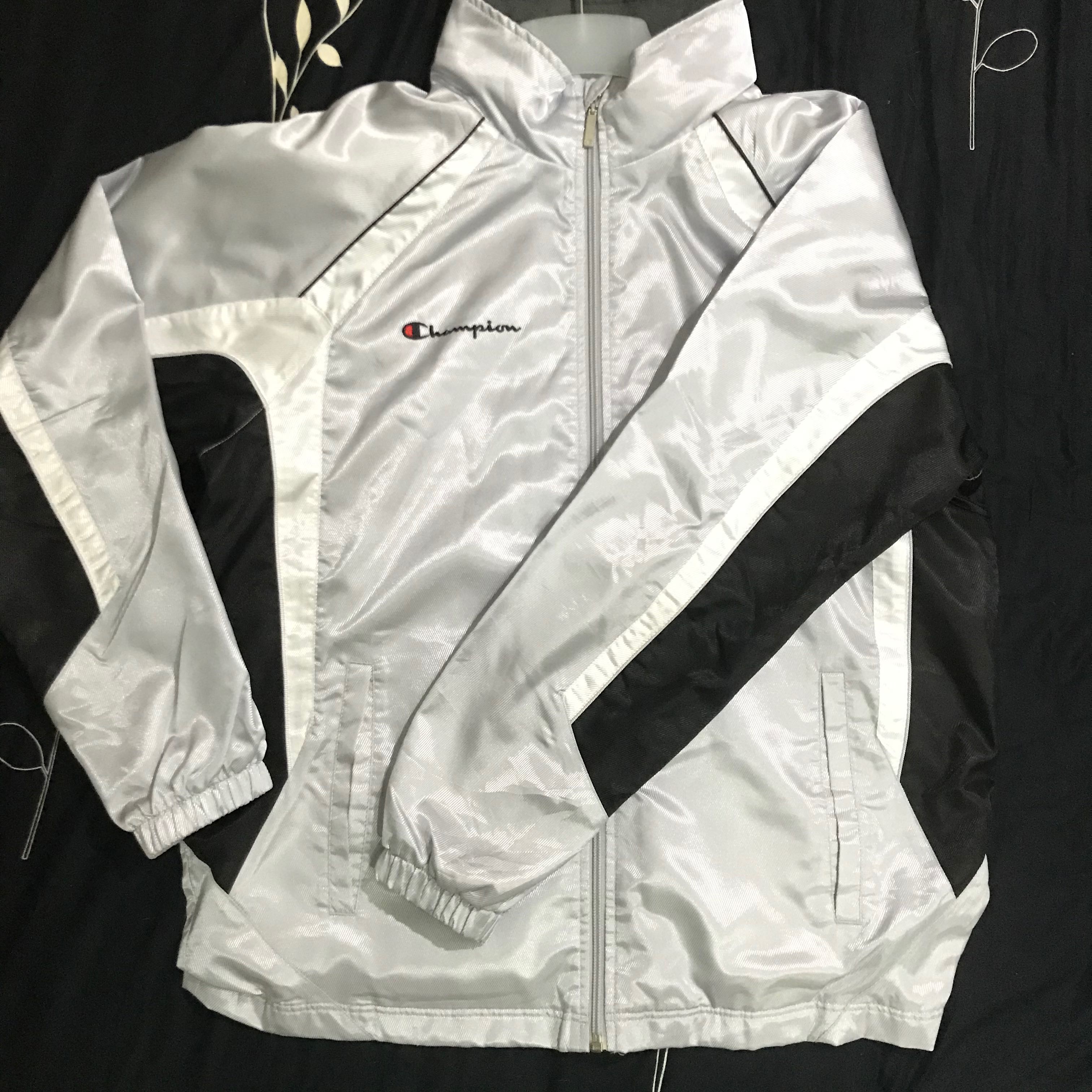 Champion sale windbreaker silver
