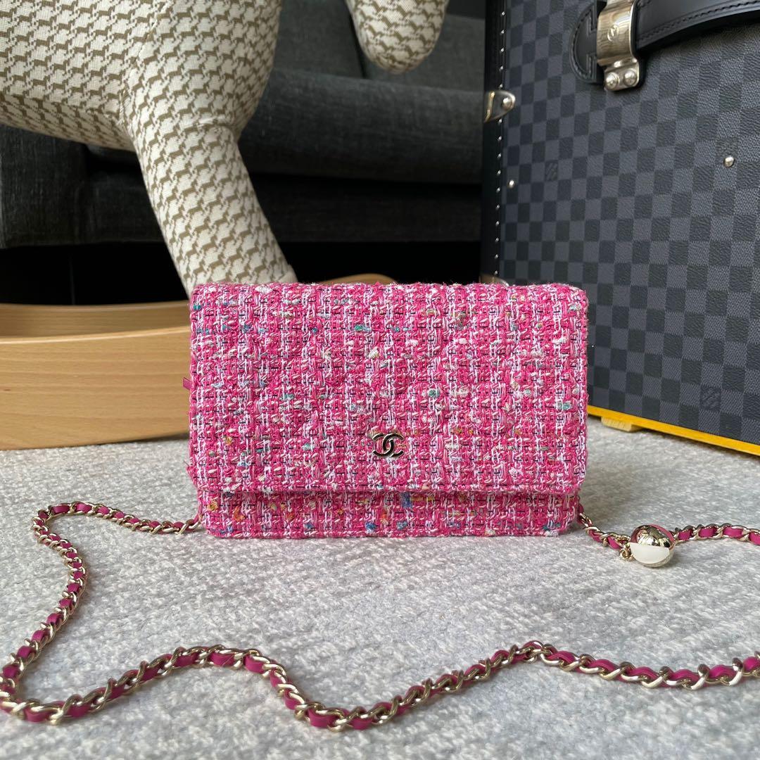Chanel Tweed Wallet on chain, Luxury, Bags & Wallets on Carousell