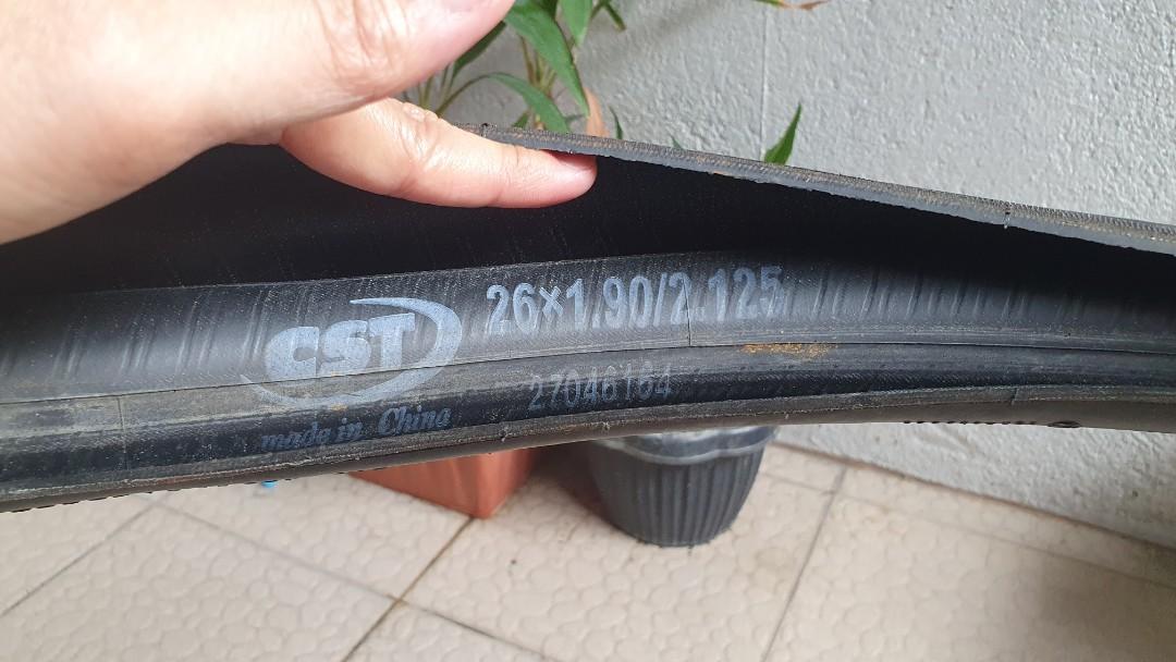 CST Jet TPI 27 with inner tube, Sports Equipment, Bicycles & Parts ...