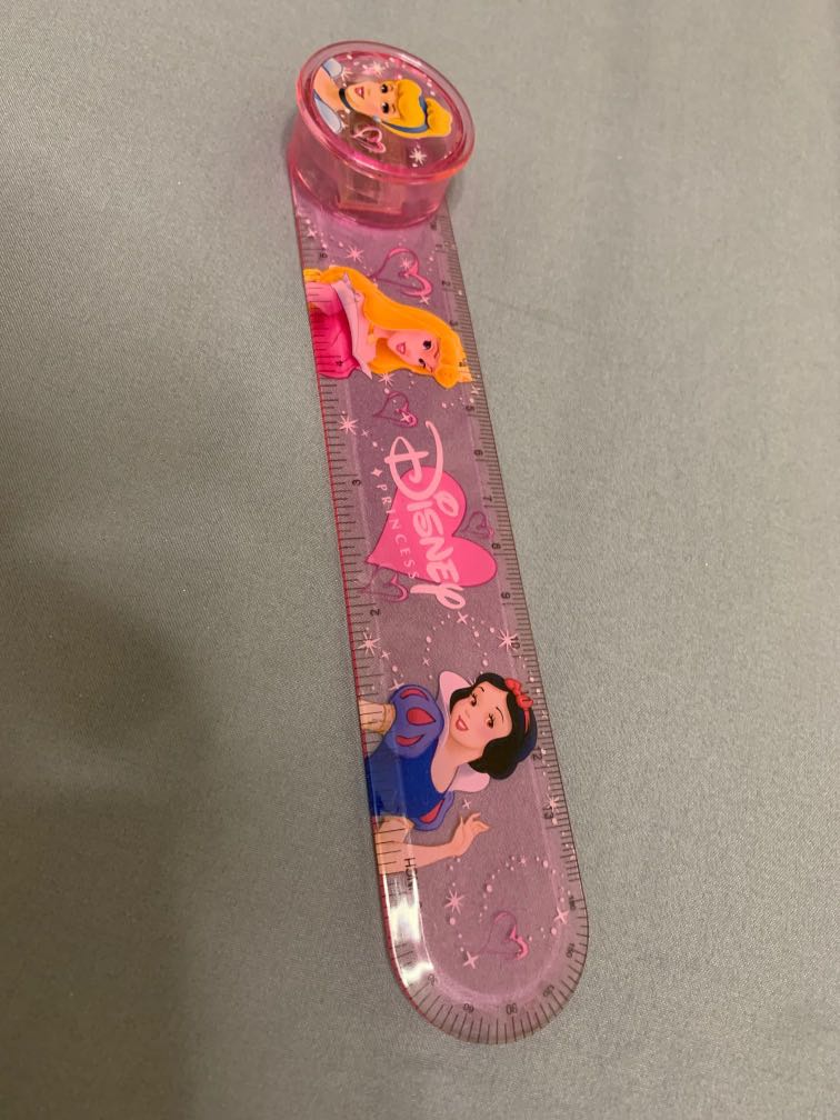 Disney Princess Ruler with sharpener, 興趣及遊戲, 手作＆自家設計, 文具 - Carousell