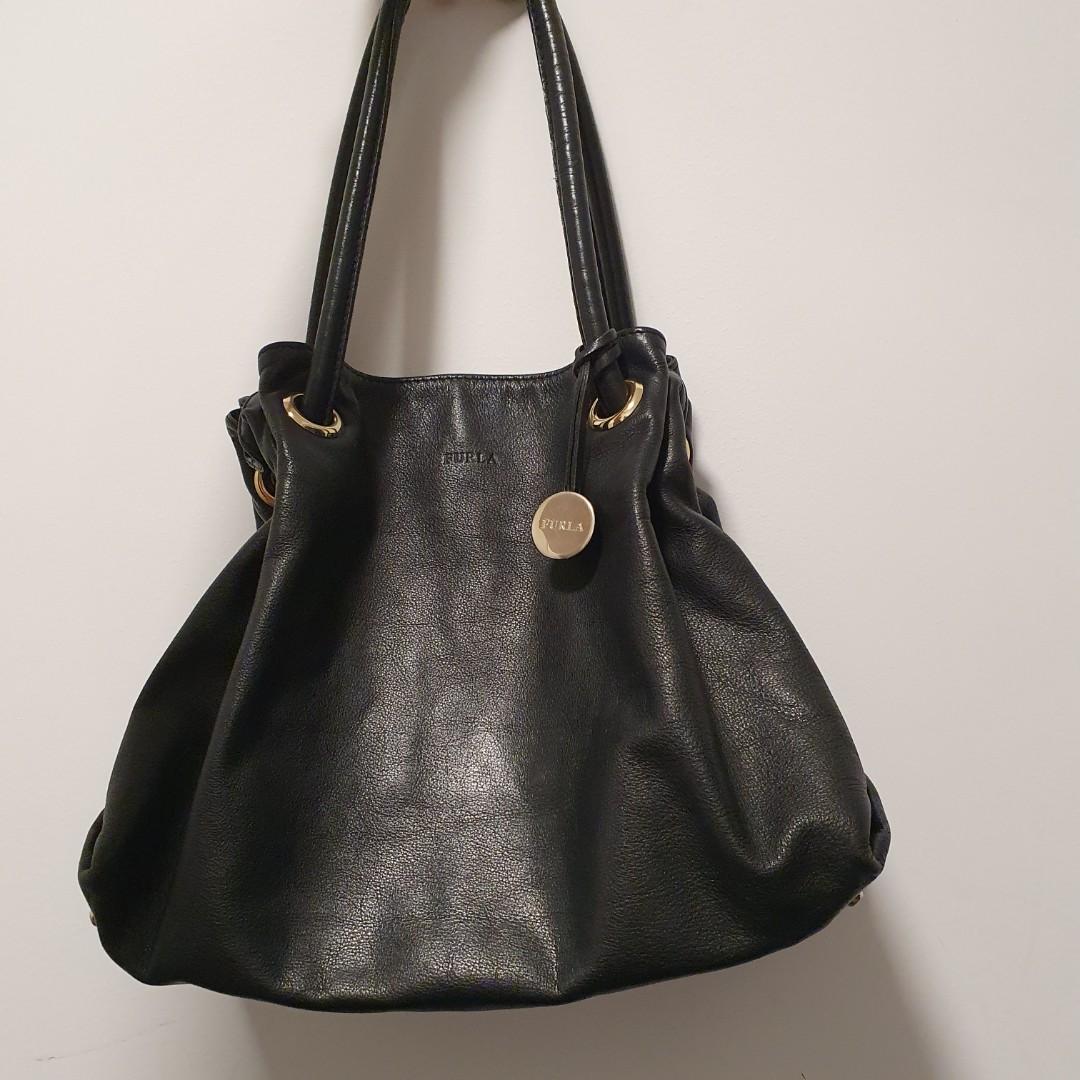 Furla 2 way Carmen Bag in Onyx