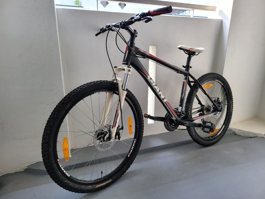 Giant Revel 3 Disc (M 26) MTB, Sports 