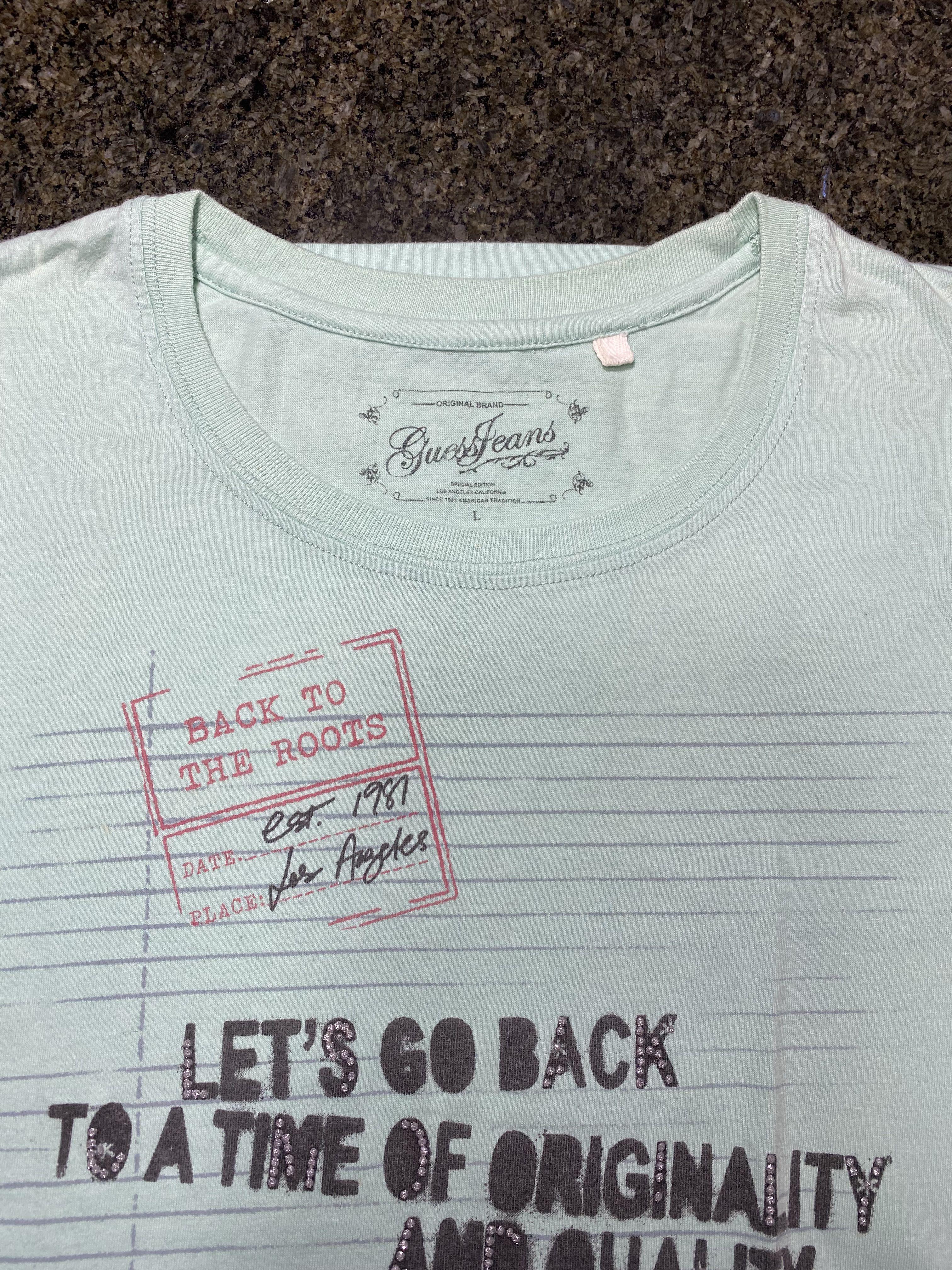 GUESS Shirt (Category: Shirts) located in Manila. Submitted by mayeyeah (Listing ID 1117313028, Image 1). Description: RFS: Decluttering ‼️LAST PRICE POSTED‼️.