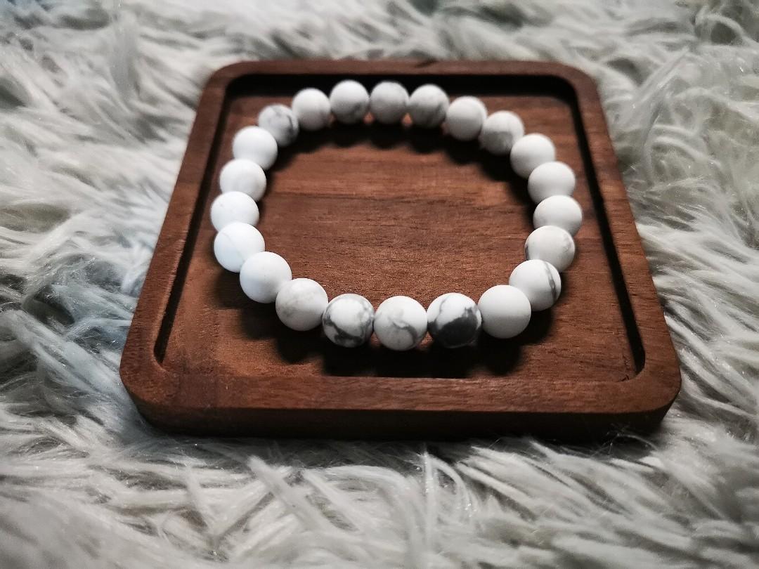 White marble bead bracelet best sale