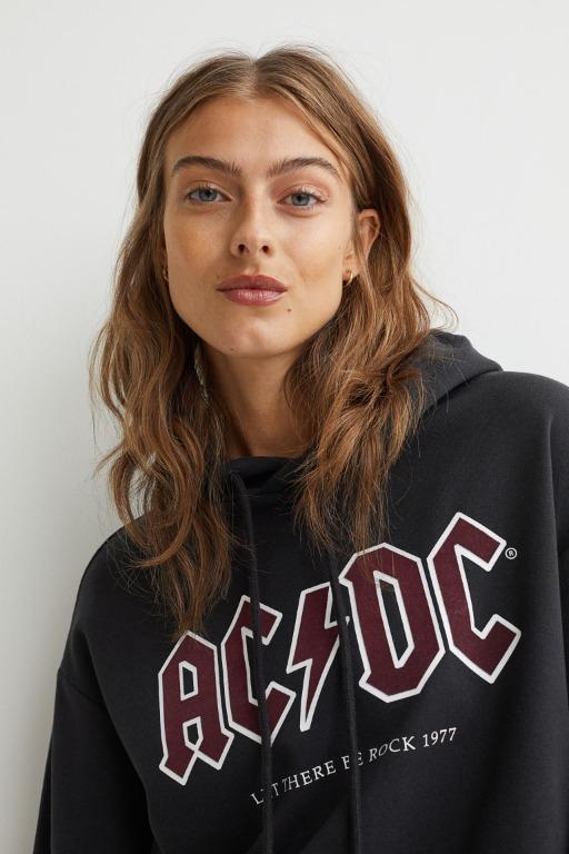 H M ACDC Motif Front Hoodie Women s Fashion Coats Jackets and Outerwear on Carousell