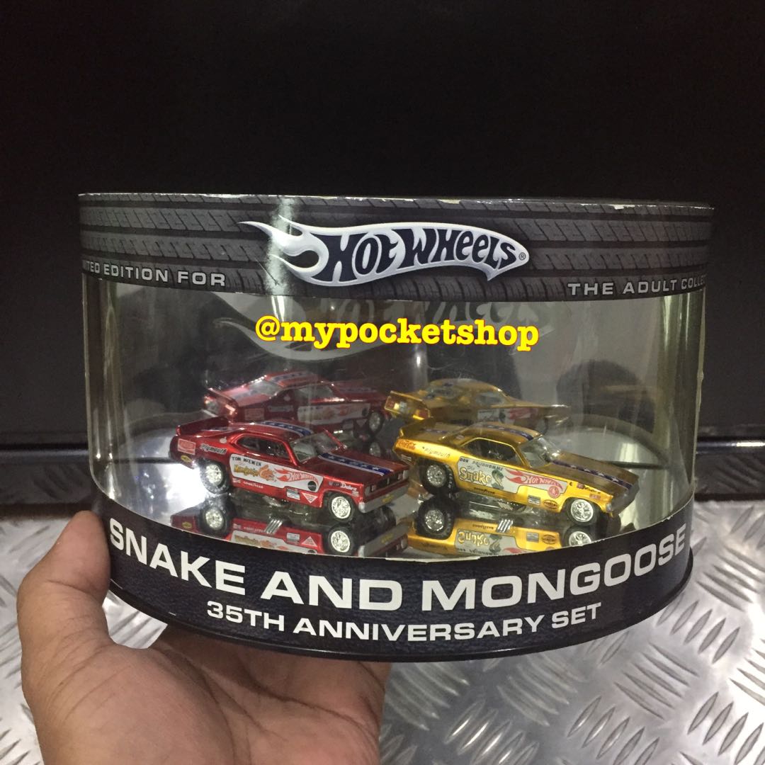 Hot wheels snake and mongoose 2018 top