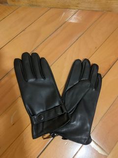 （分類：）位於 。 由 ynaffets 提交（商品編號 1117394887，圖片 1）。簡介： 。