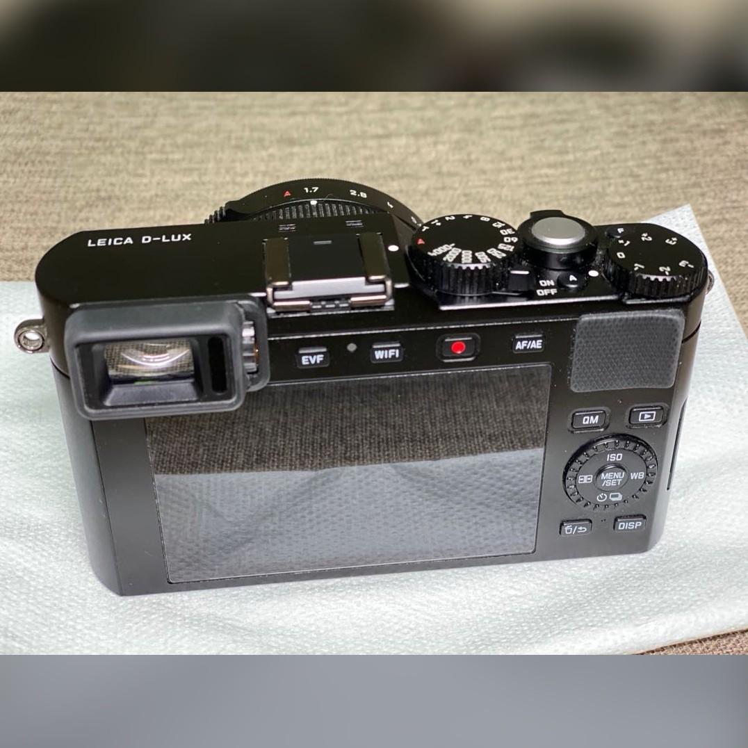 harga leica d lux 109