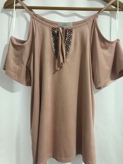 (Category: ) located in . Submitted by leonas_shop (Listing ID 1117351845, Image 1). Description: .