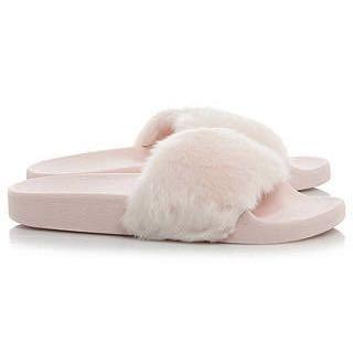 steve madden fluffy slides