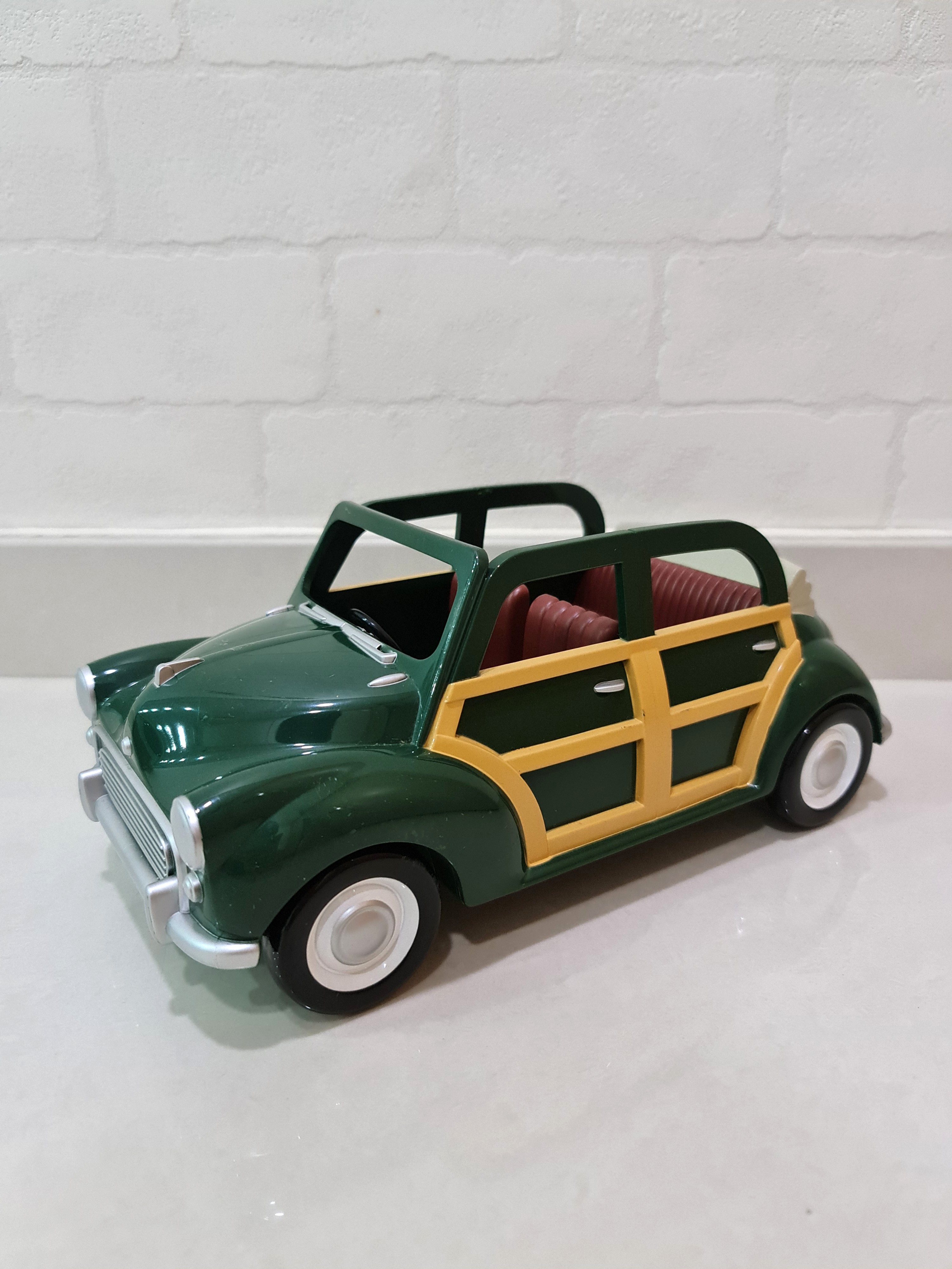 Sylvanian families best sale car green