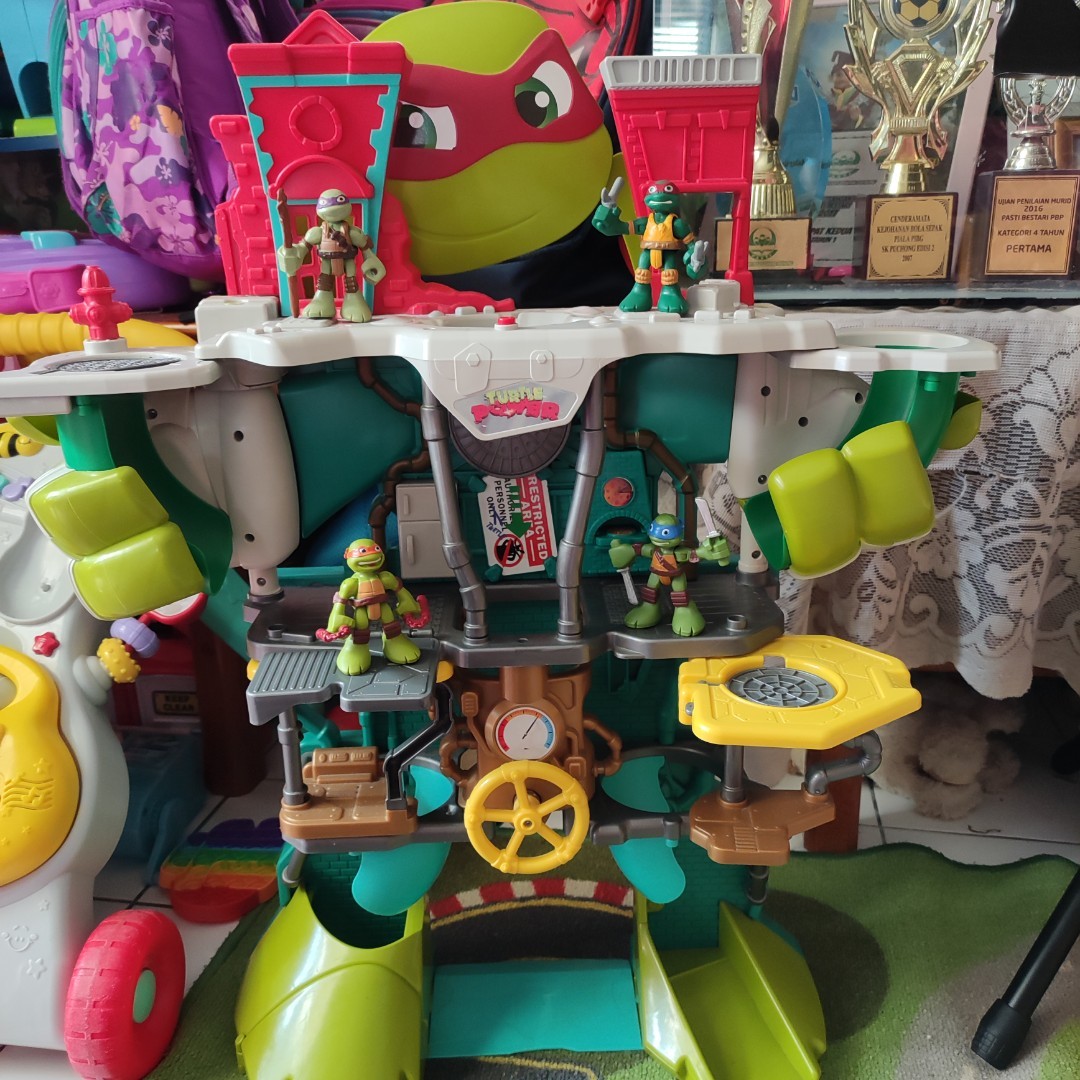Teenage mutant ninja turtles half sale shell heroes headquarters playset