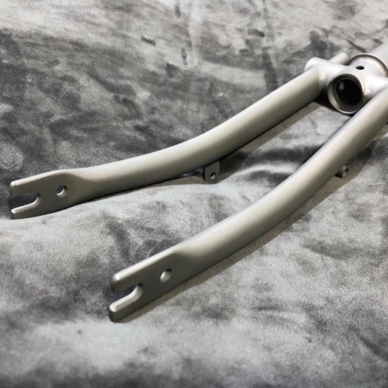 Super-like Superlight Brompton: Titanium front fork & rear Triangle ...