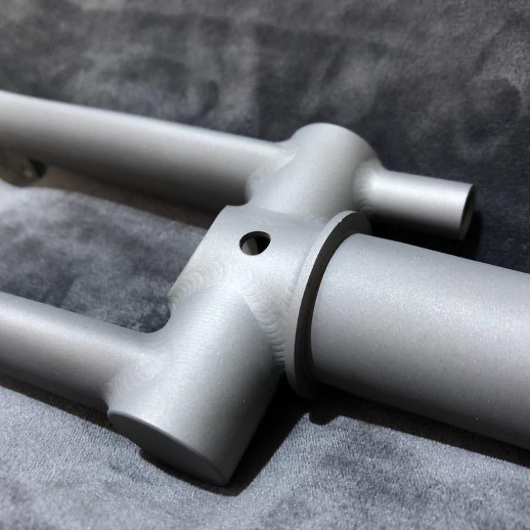 Super-like Superlight Brompton: Titanium front fork & rear Triangle ...