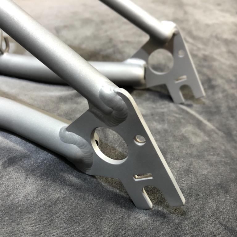 Super-like Superlight Brompton: Titanium front fork & rear Triangle ...