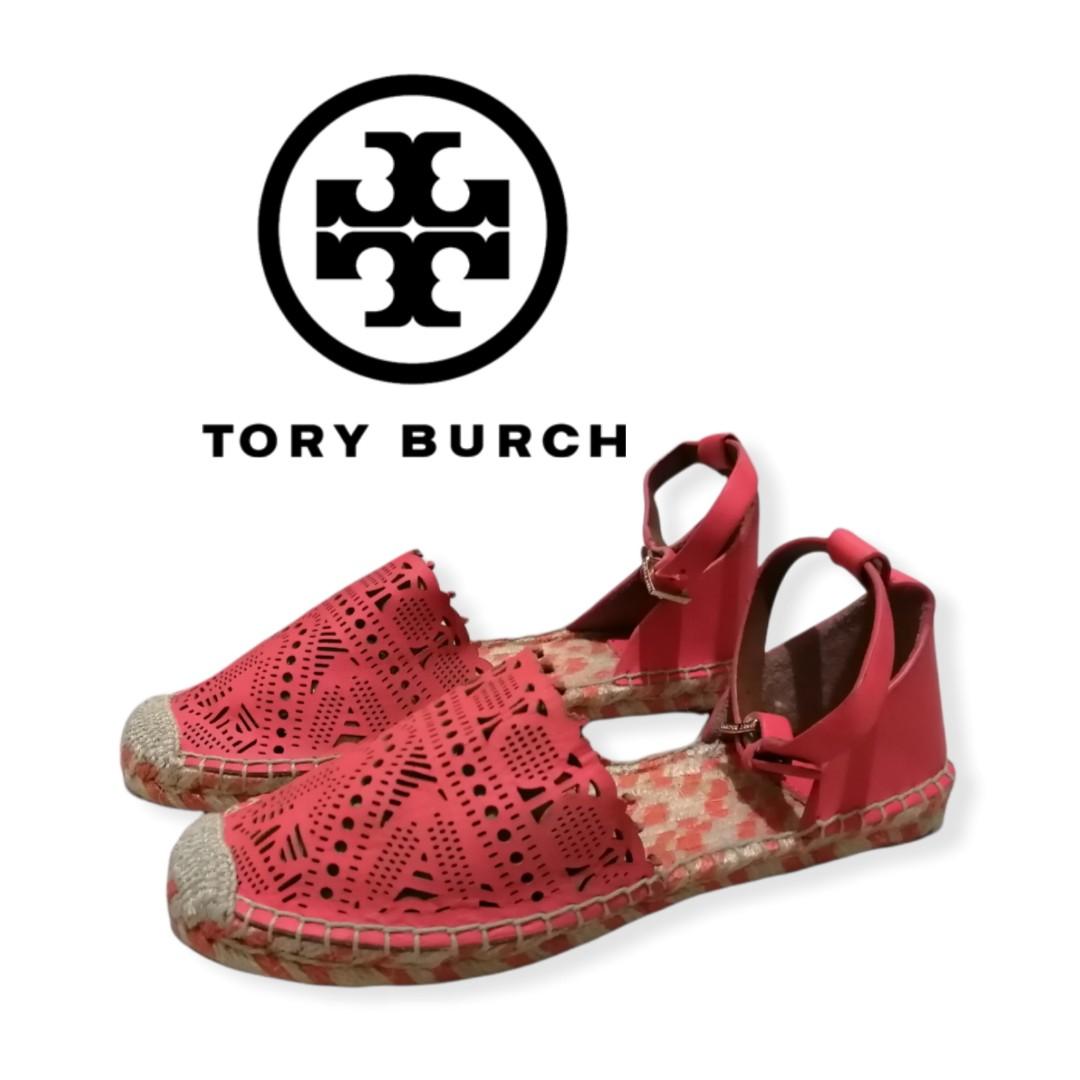 Tory burch roselle ankle strap espadrille flats, Women's Fashion, Footwear,  Flats & Sandals on Carousell