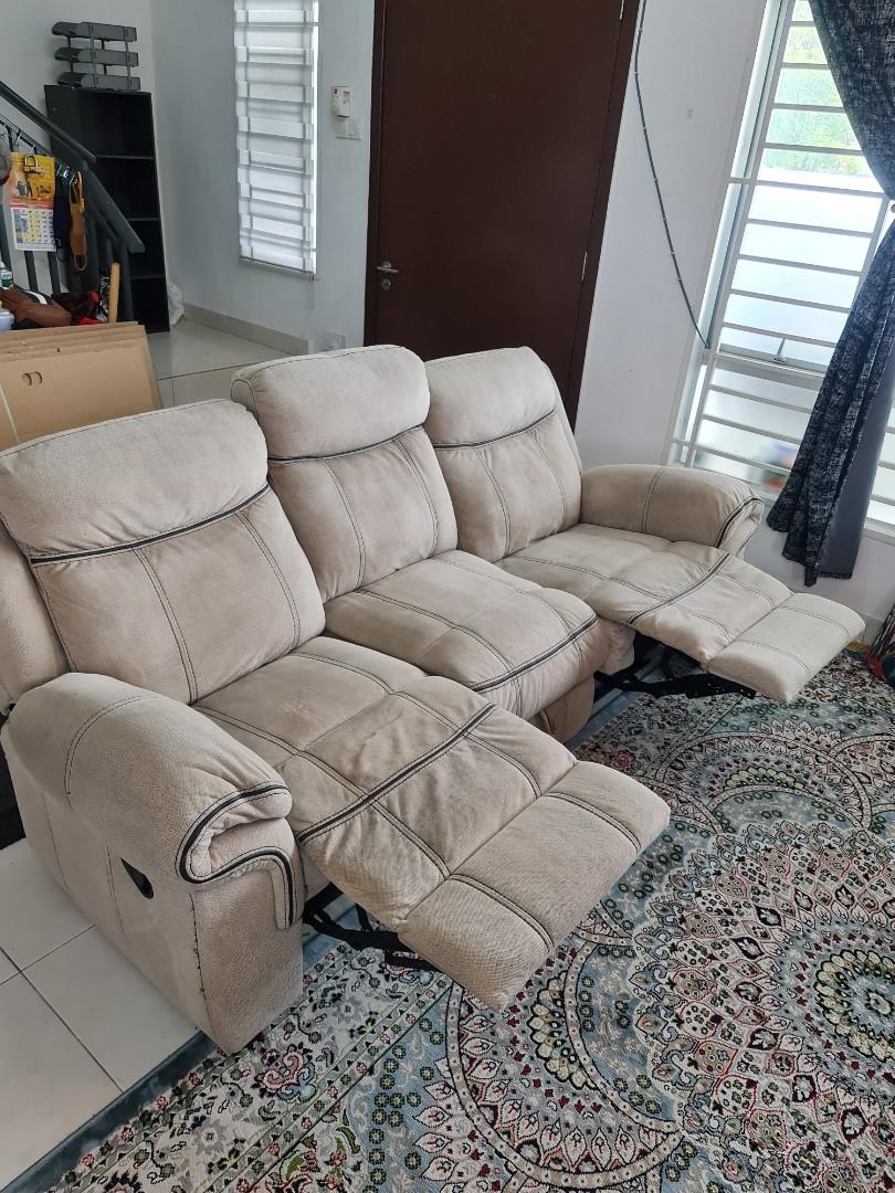 LAST CALL URGENT SALE 7ft SSF Sofa Recliner 3 seater baru diupah