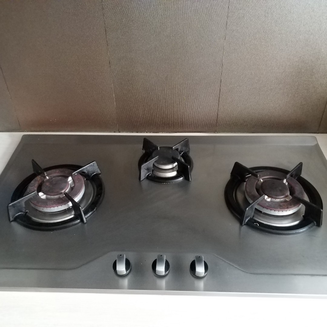 Used EF Hob for LPG tank gas, TV & Home Appliances, Kitchen Appliances