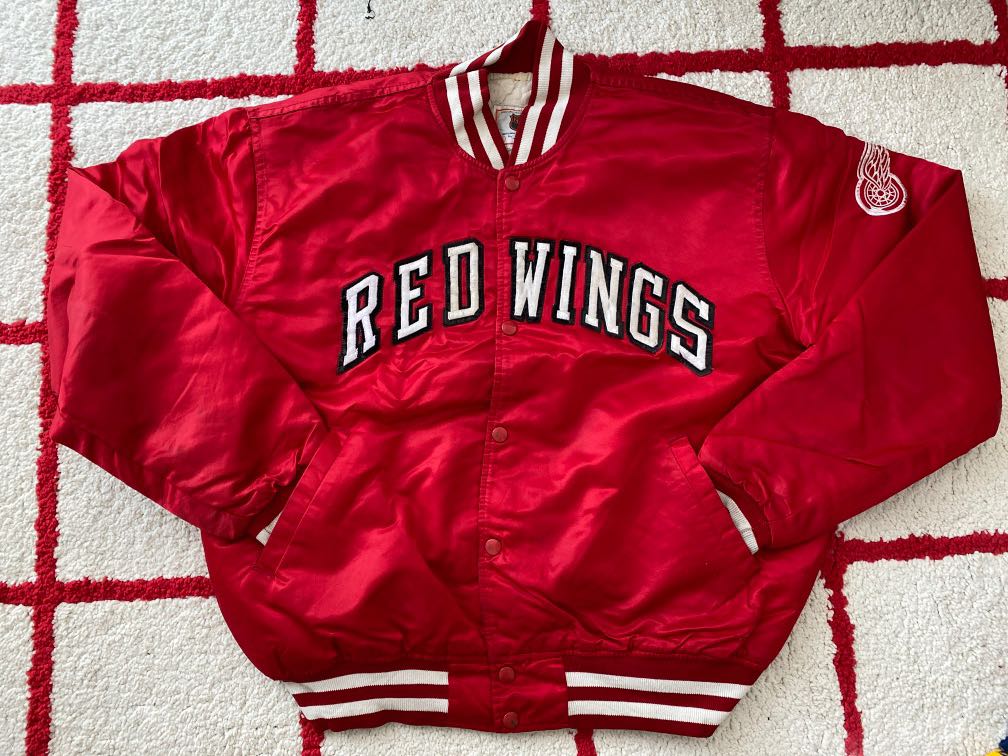 Vintage Starter NHL Detroit Red Wings Satin Bomber Jacket, Men's Fashion,  Coats, Jackets and Outerwear on Carousell
