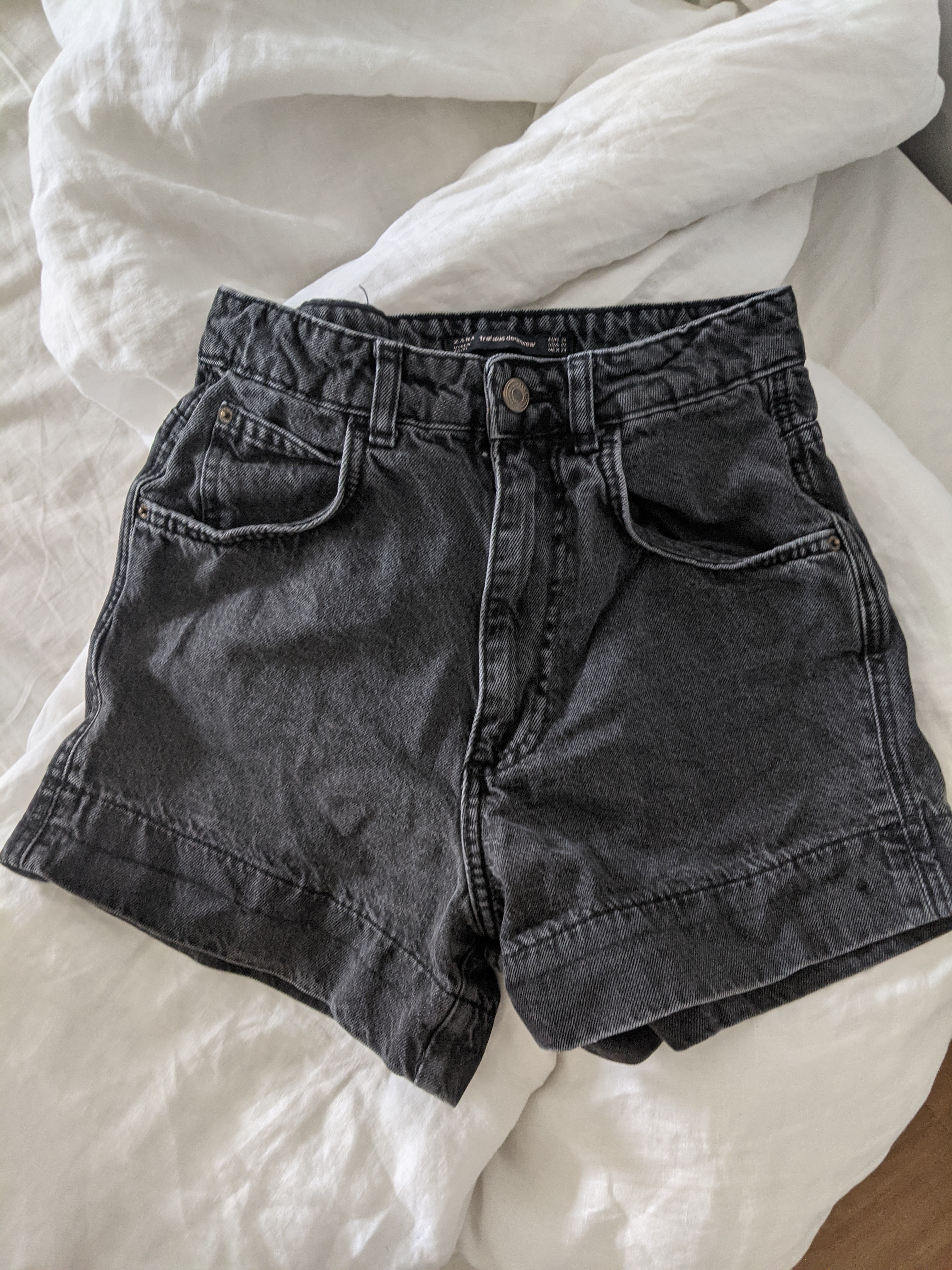 Zara TRF denim shorts, Women's Fashion 