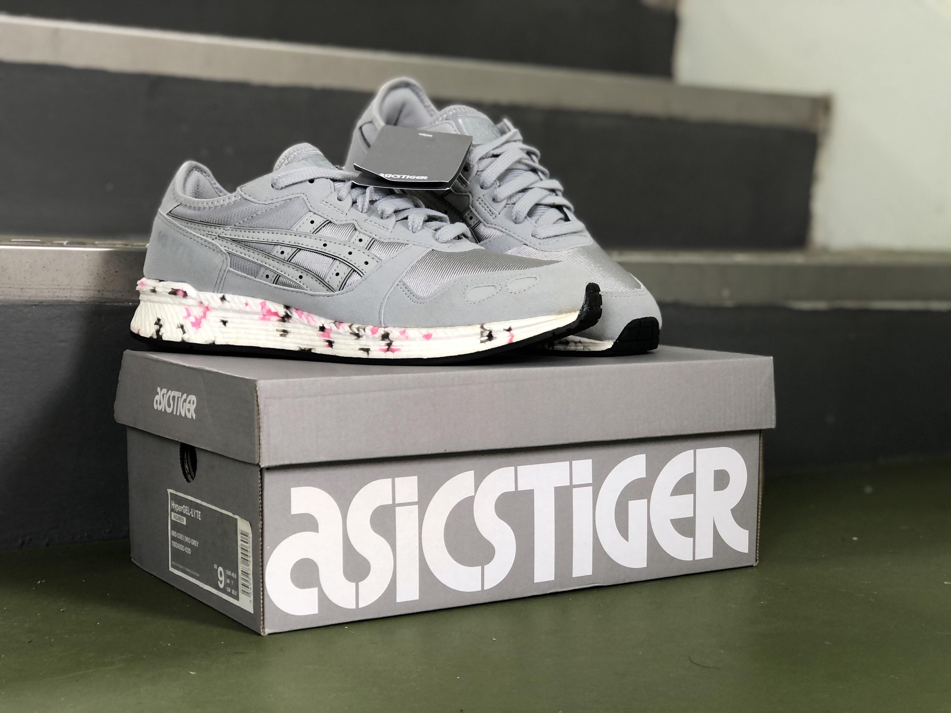 Asics hypergel lyte womens on sale
