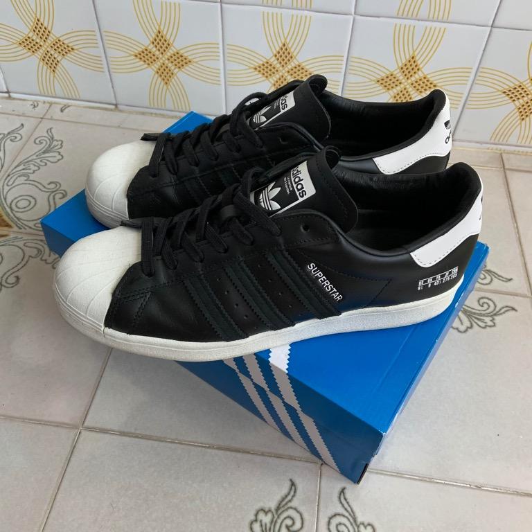 Adidas Off White, Men's Fashion, Footwear, Sneakers on Carousell