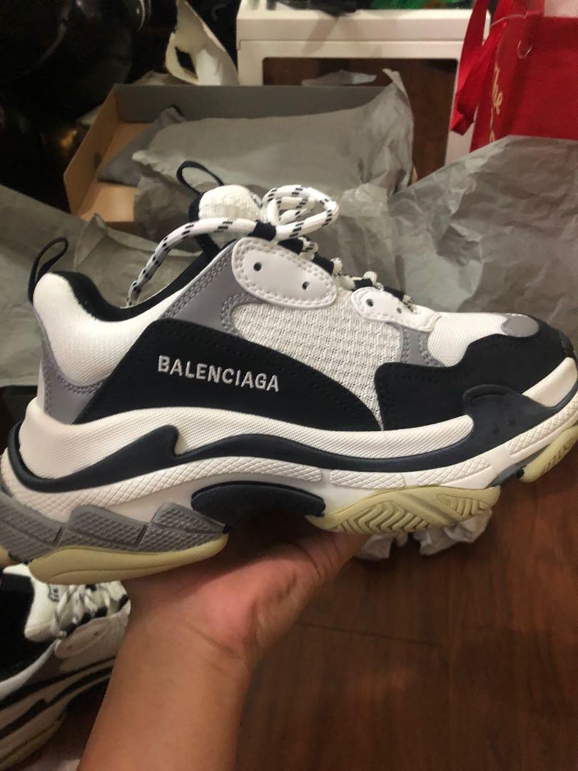 Sepatu balenciaga shop triple s original