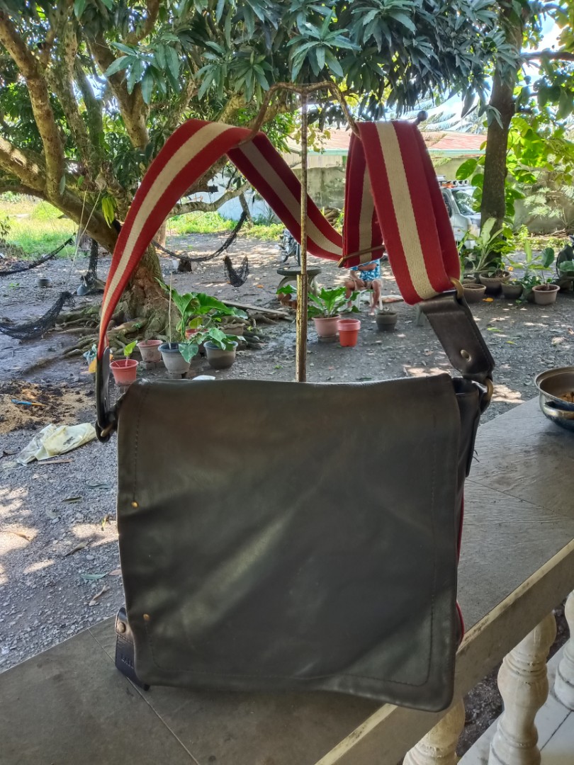 Bally sling Clearance