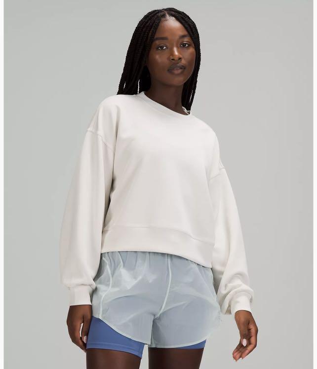 Comfy errand run in the Softstreme Gathered T-shirt, Align High