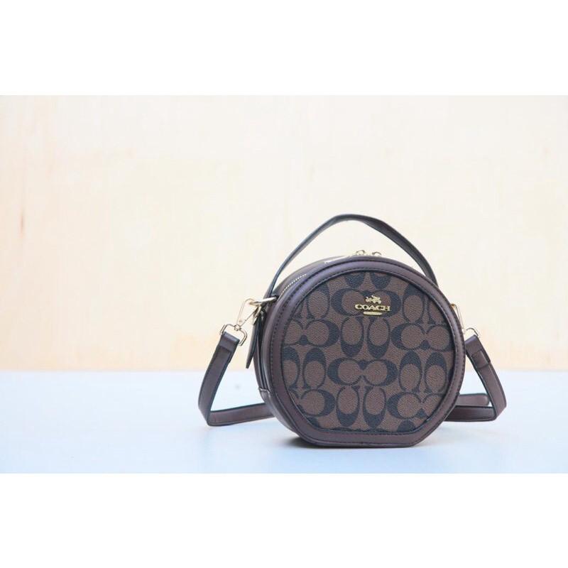 Coach bag round shop