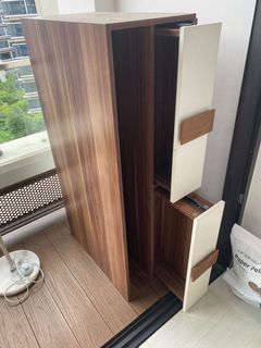 (Category: ) located in . Submitted by MLYG_ (Listing ID 1122604078, Image 1). Description: .