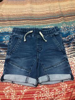 (Category: ) located in . Submitted by everydayfinds (Listing ID 1122698484, Image 1). Description: .