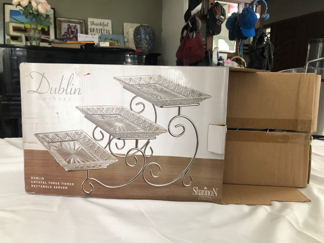 Dublin Crystal 3Tiered Server, Furniture & Home Living, Kitchenware