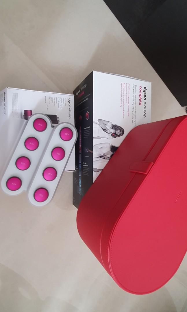 Dyson Airwrap Complete w/ Display Stand, Beauty & Personal Care, Hair