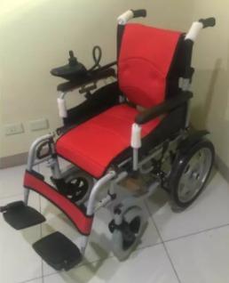 Electric Wheelchair/ Motorized Wheelchair