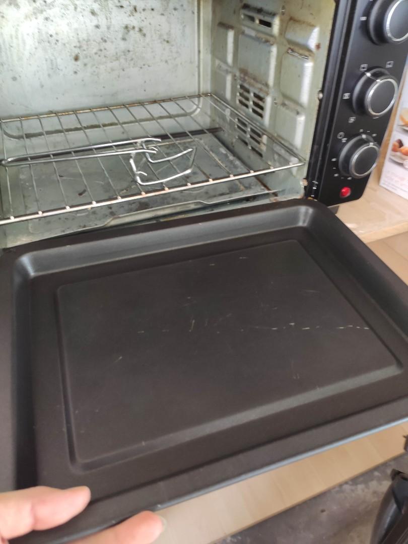 Electrolux Oven Toaster 21liter Model EOT4805K, TV & Home Appliances