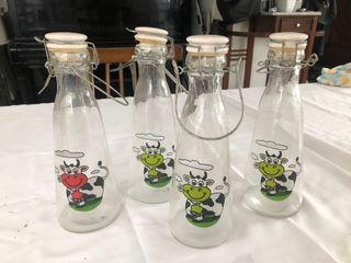 Glass Milk Bottles with Seal