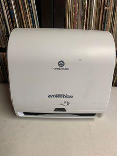 GP Pro EnMotion Automatic Paper Towel Dispenser SM