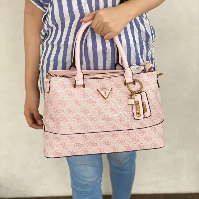 Guess Factory Guess New Collection Bags 2021 GUESS BAG NEW ARRIVAL